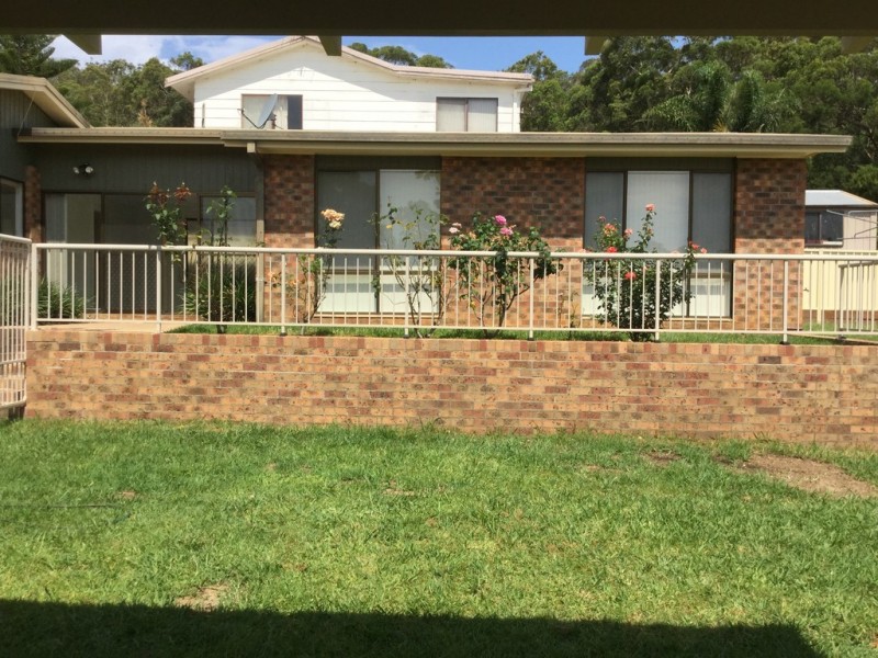 4 GULL CLOSE, Catalina NSW 2536