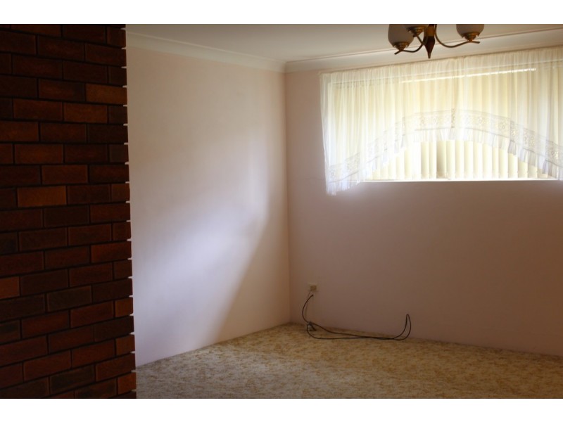 18 Catlin Avenue, Batemans Bay NSW 2536