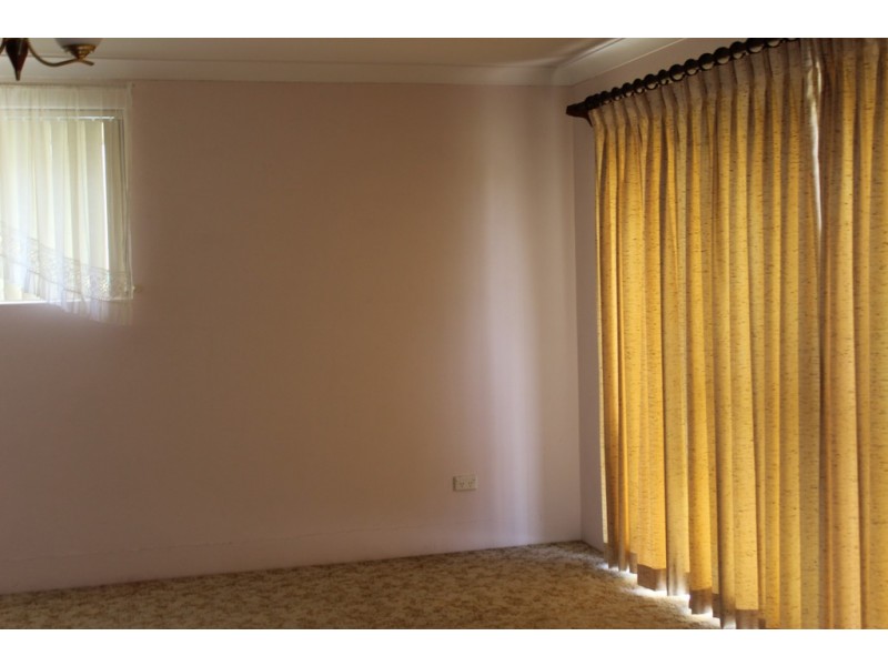 18 Catlin Avenue, Batemans Bay NSW 2536