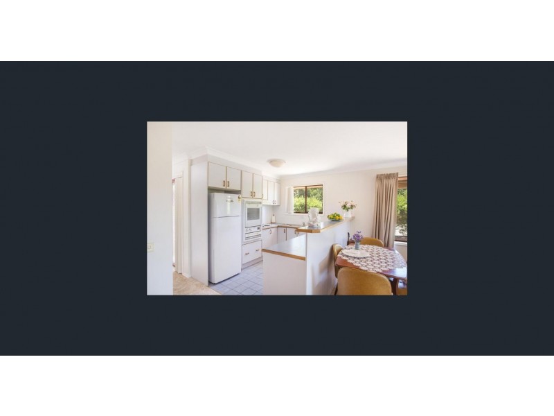 1/212 Beach Road, Batehaven NSW 2536
