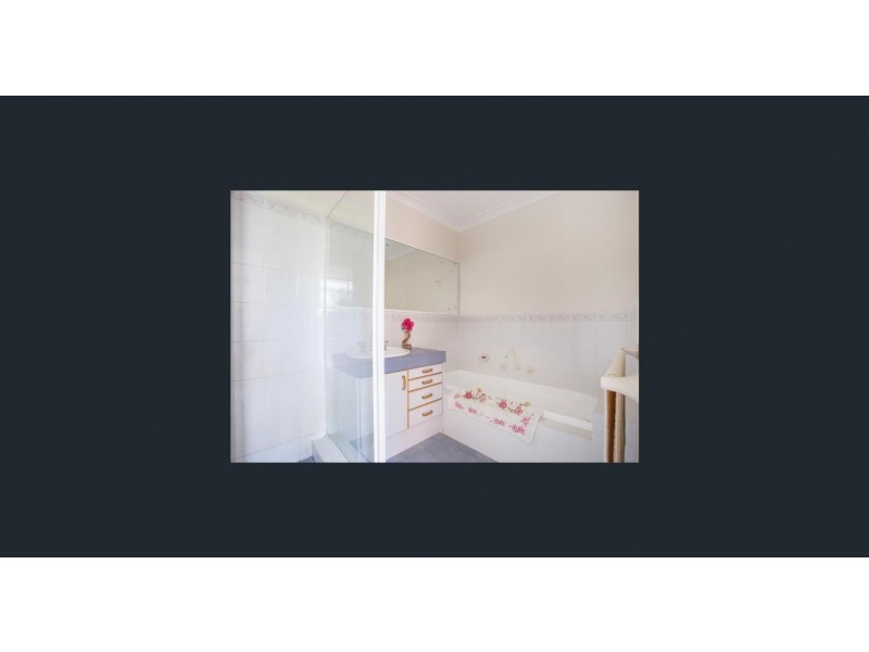 1/212 Beach Road, Batehaven NSW 2536