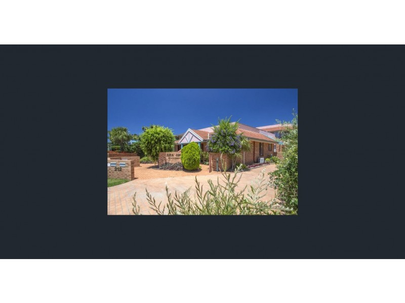 1/212 Beach Road, Batehaven NSW 2536