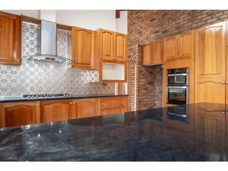 24 Thomas Mitchell Crescent, Sunshine Bay NSW 2536