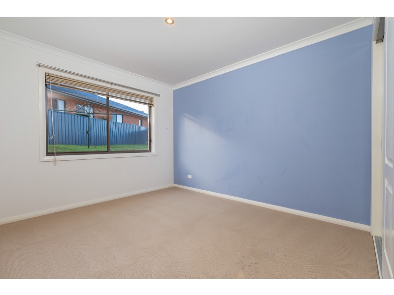 19 Canning Crescent, Sunshine Bay NSW 2536