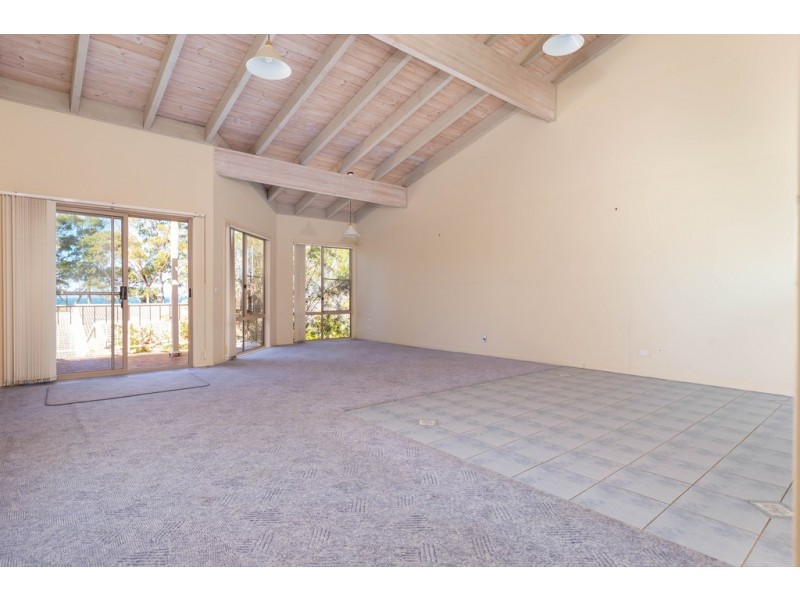8/5 EDGEWOOD PLACE, Denhams Beach NSW 2536