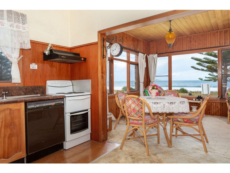 26 SANDY PLACE, Long Beach NSW 2536