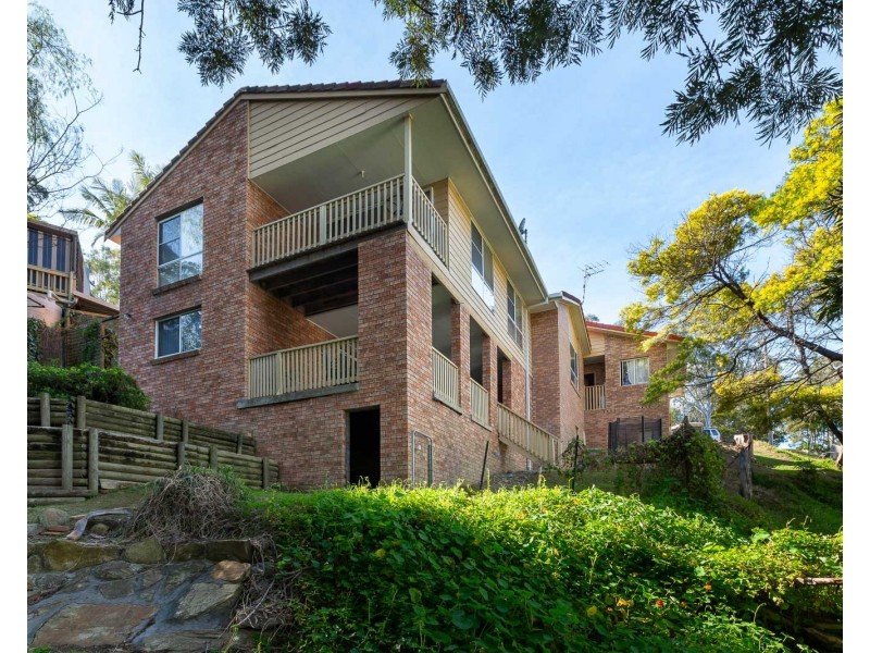 33 Penthouse Place, North Batemans Bay NSW 2536