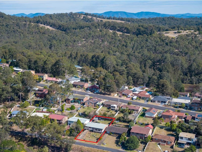 131 Country Club Drive, Catalina NSW 2536