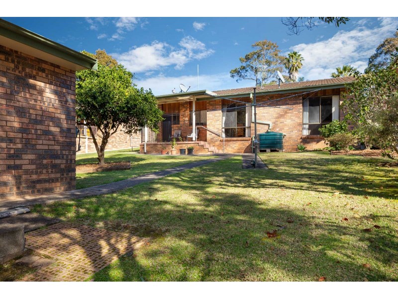 9 Catalina Drive, Catalina NSW 2536