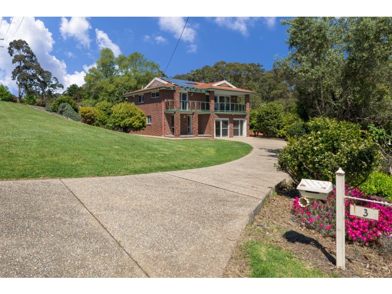 3 Highlands Avenue, Surf Beach NSW 2536