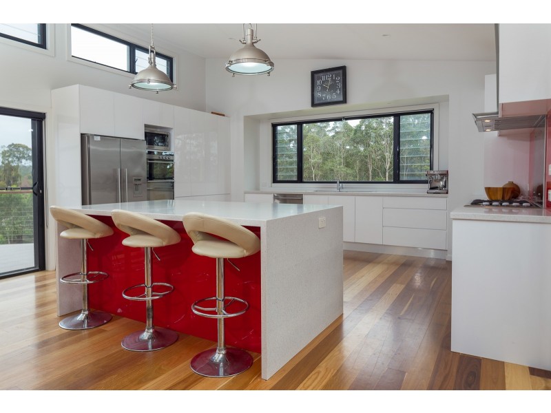 7 Bayridge Drive, North Batemans Bay NSW 2536
