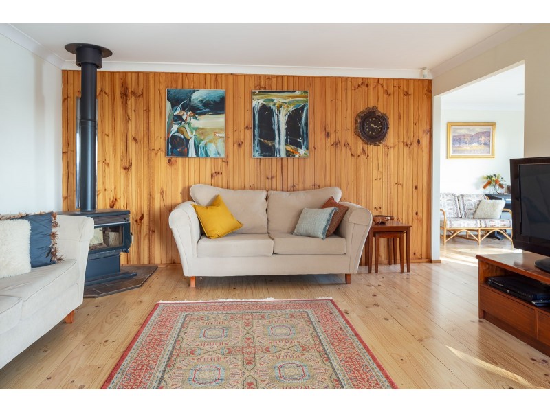 15 ENDEAVOUR AVENUE, Lilli Pilli NSW 2536