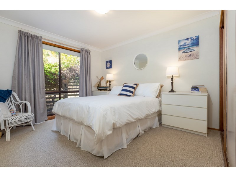 15 ENDEAVOUR AVENUE, Lilli Pilli NSW 2536