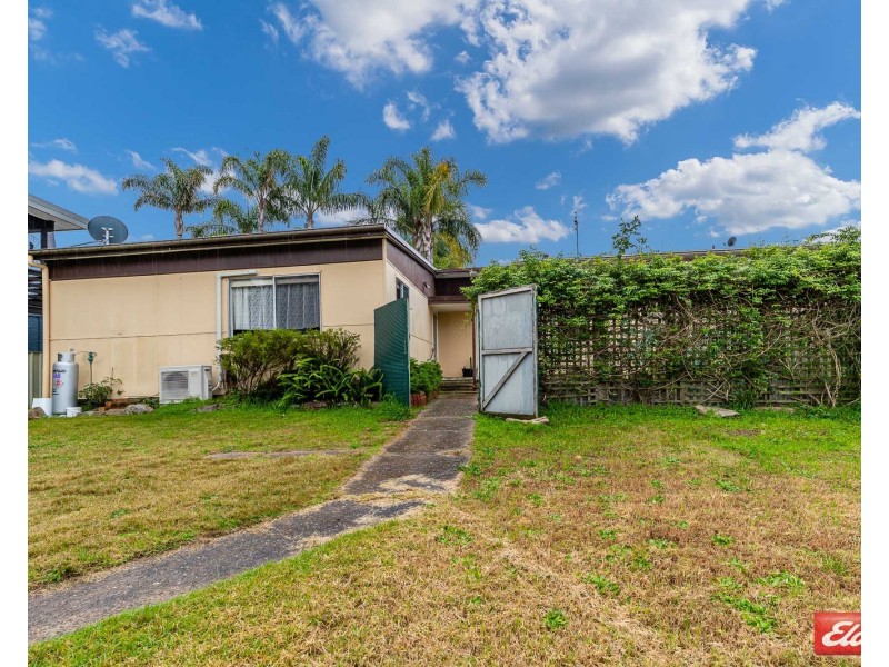 16 Matthew Parade, Batehaven NSW 2536