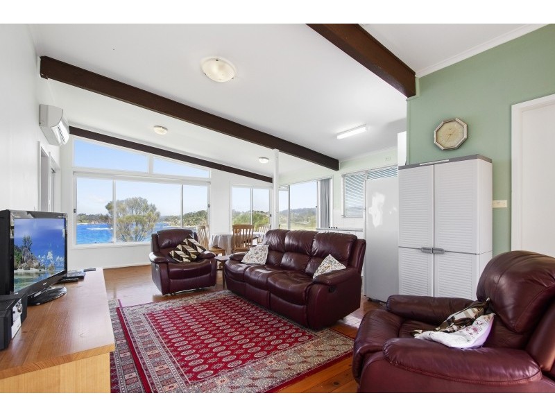 47 TALLAWANG AVENUE, Malua Bay NSW 2536