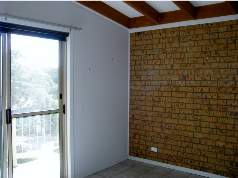 16 WAROO CRESCENT, Malua Bay NSW 2536