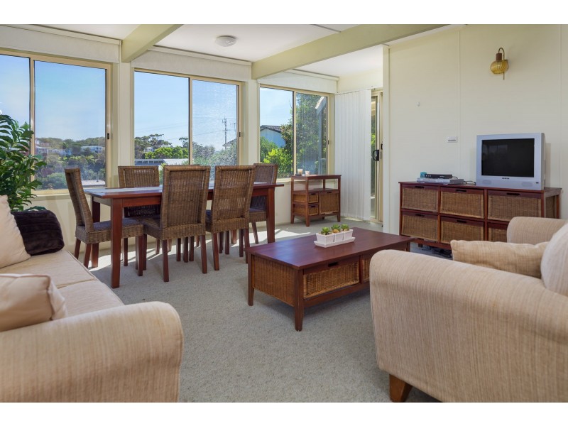 25 Karoo Crescent, Malua Bay NSW 2536