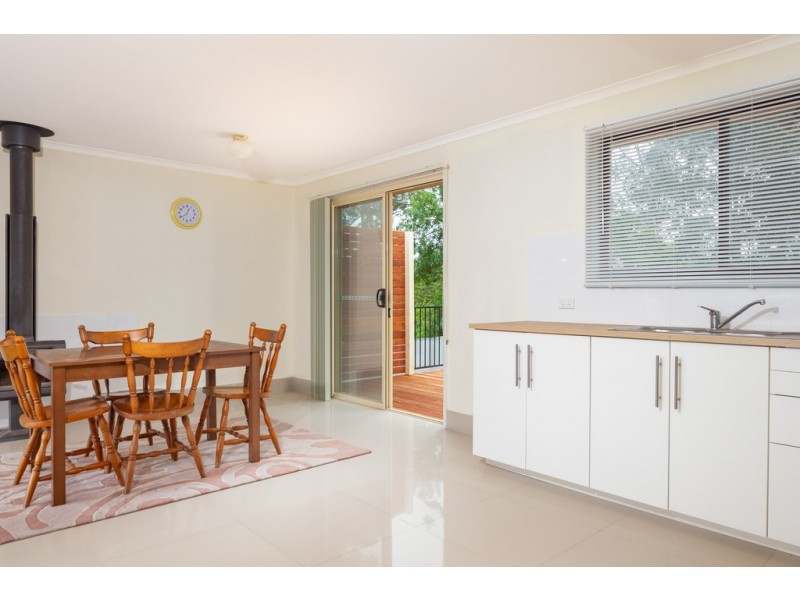 26 Berrima Parade, Surfside NSW 2536