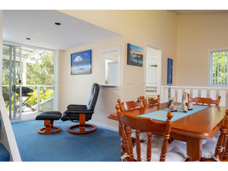 6 Runnyford Road, Nelligen NSW 2536