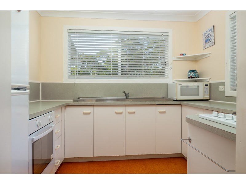 6 Runnyford Road, Nelligen NSW 2536