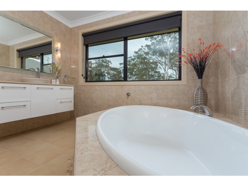 49 Brindabella Street, Bergalia NSW 2537