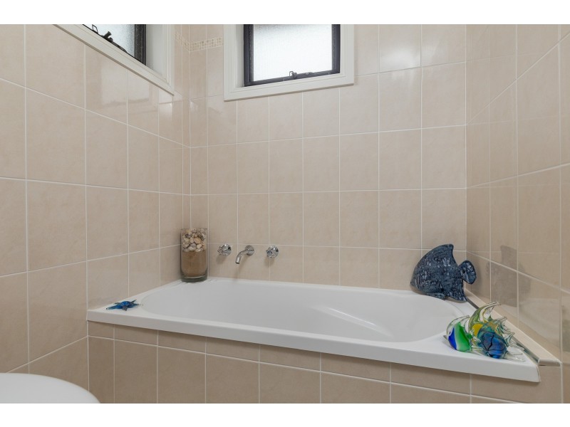 2/16 Henry Place, Long Beach NSW 2536