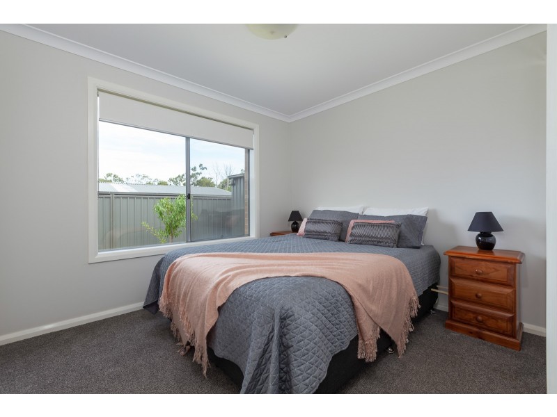 93 Litchfield Crescent, Long Beach NSW 2536