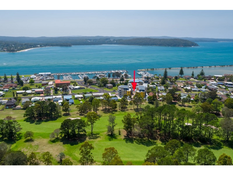 9/30 Golf Links Drive, Batemans Bay NSW 2536