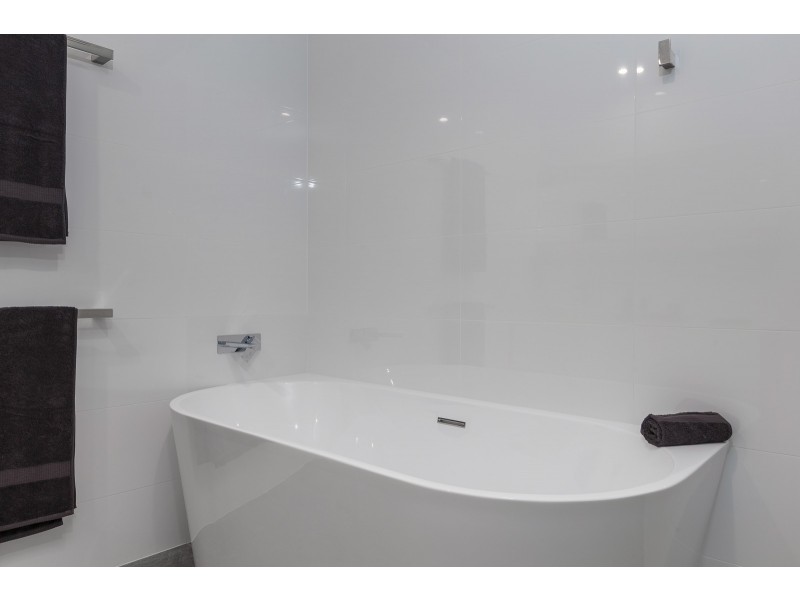 9/30 Golf Links Drive, Batemans Bay NSW 2536