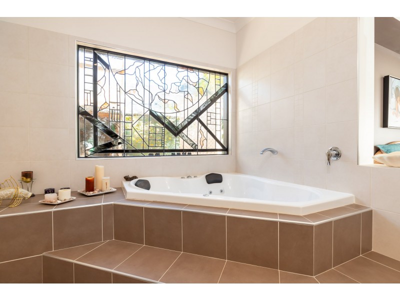 4 Protea Place, Catalina NSW 2536