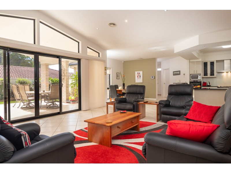 4 Protea Place, Catalina NSW 2536