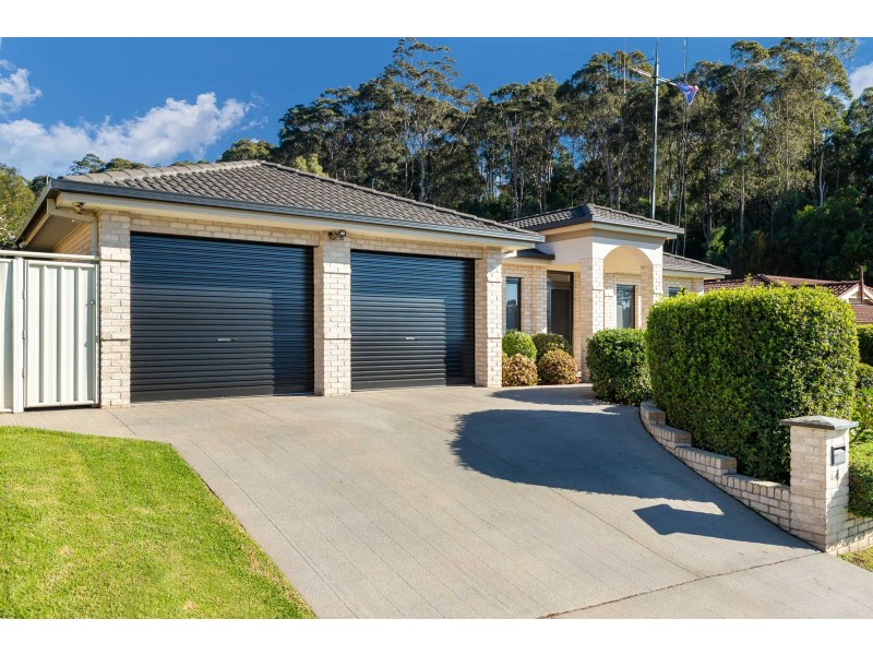 4 Protea Place, Catalina NSW 2536