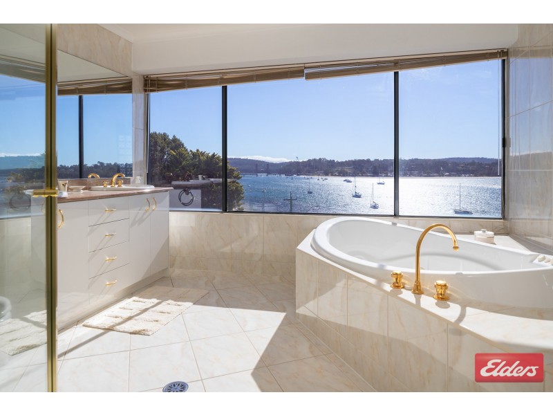 3/2A Pacific Street, Batemans Bay NSW 2536