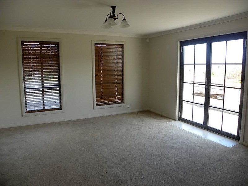 58 Cook Avenue, Surf Beach NSW 2536