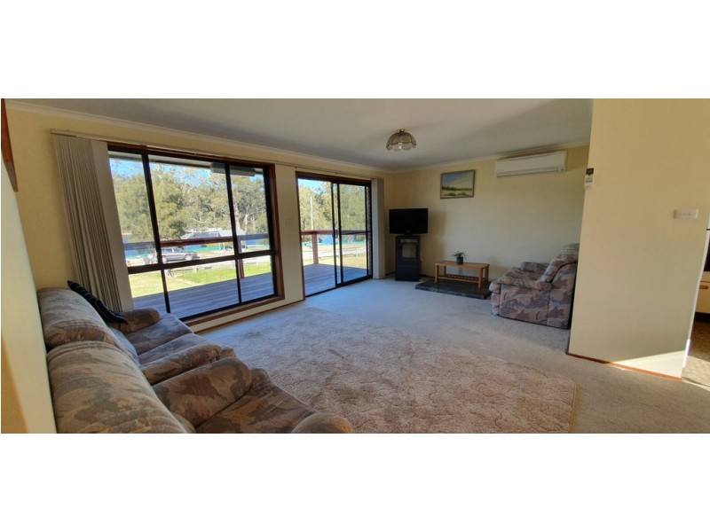 11 Wharf Street, Nelligen NSW 2536
