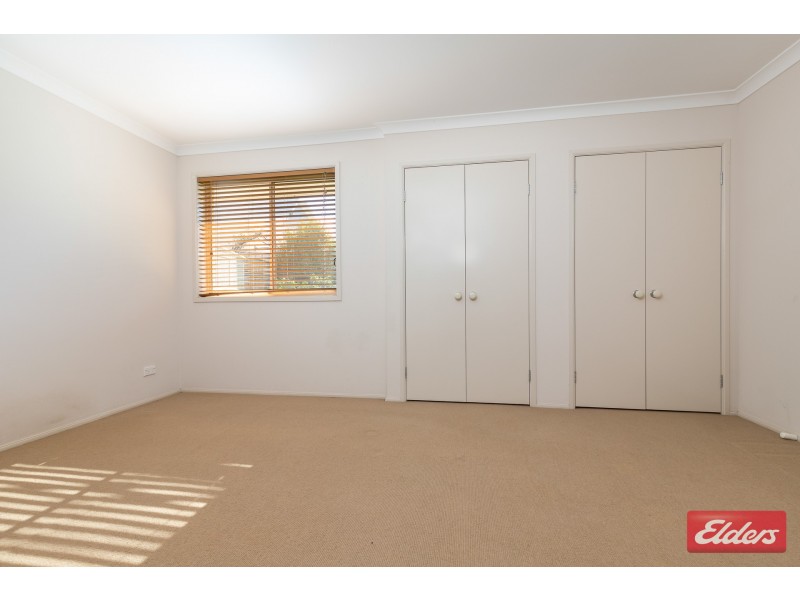 1 Gibson Place, Batehaven NSW 2536