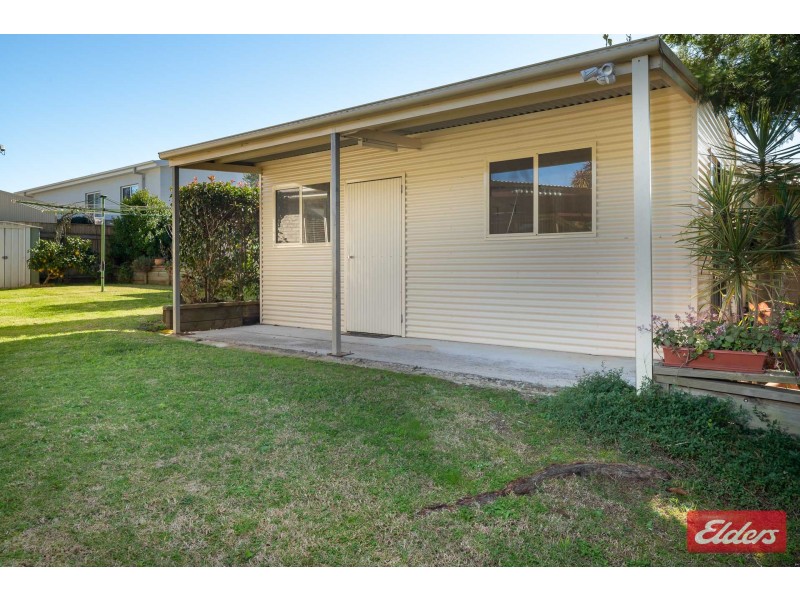 1 Gibson Place, Batehaven NSW 2536