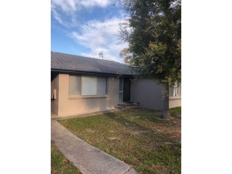 17 COOK AVENUE, Surf Beach NSW 2536