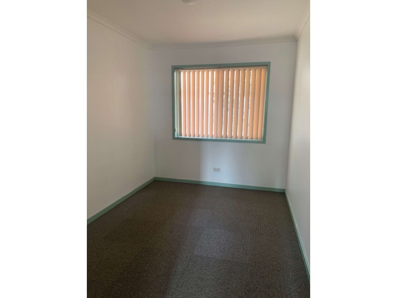 10 Gull Close, Catalina NSW 2536