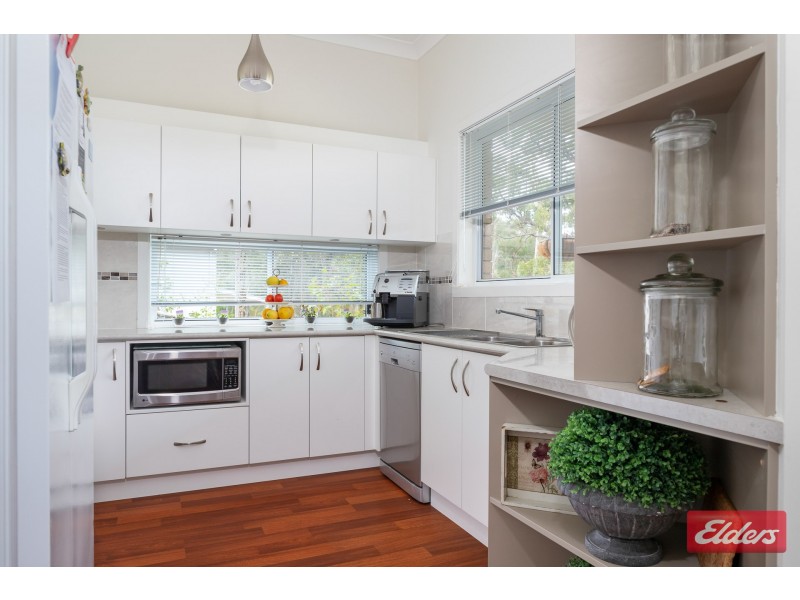 3 BANKSIA GROVE, Malua Bay NSW 2536