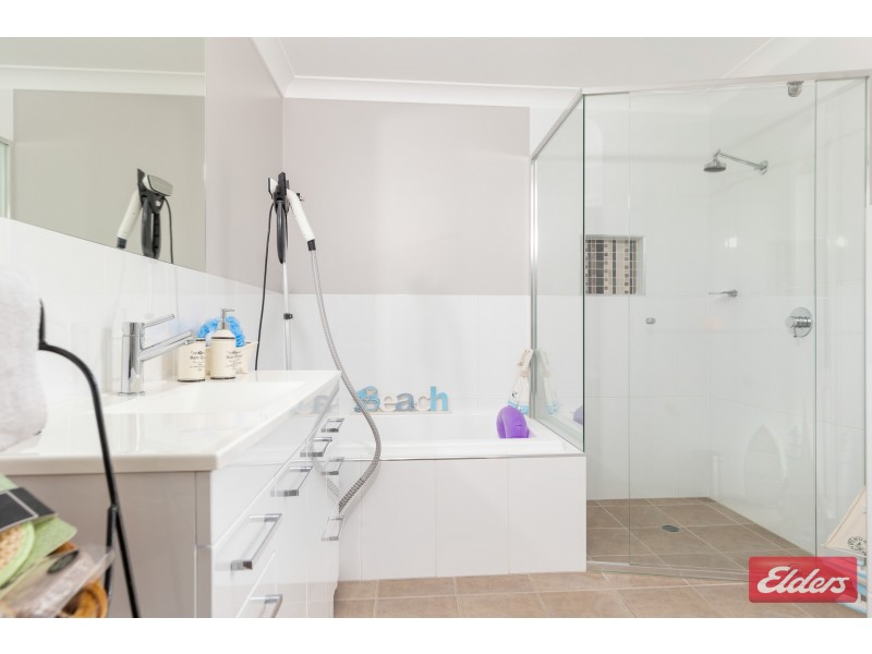 3 BANKSIA GROVE, Malua Bay NSW 2536