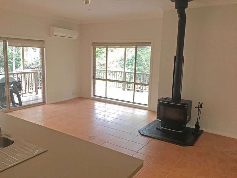 29 Thomas Mitchell Crescent, Sunshine Bay NSW 2536