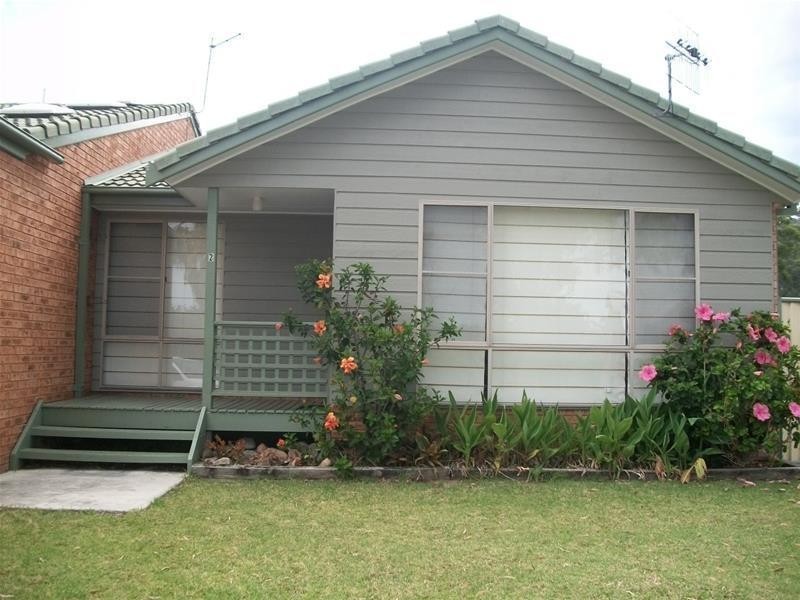 2/5 DRINNAN CLOSE, Surf Beach NSW 2536