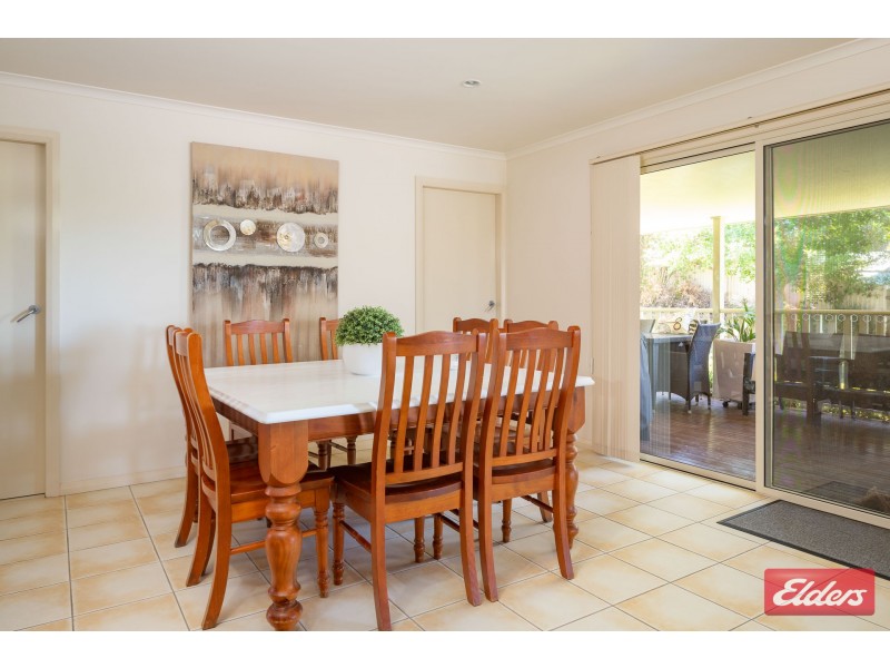 8 Cox Place, Sunshine Bay NSW 2536