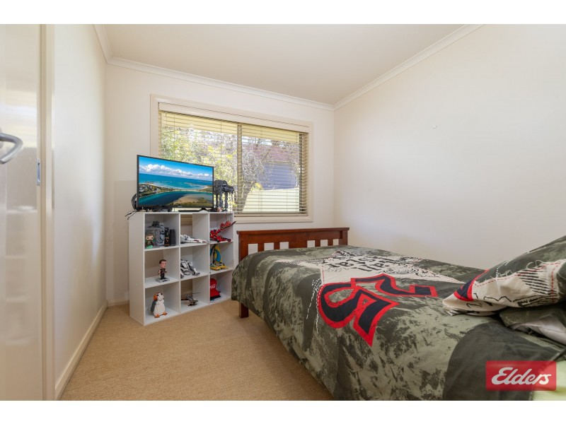 8 Cox Place, Sunshine Bay NSW 2536