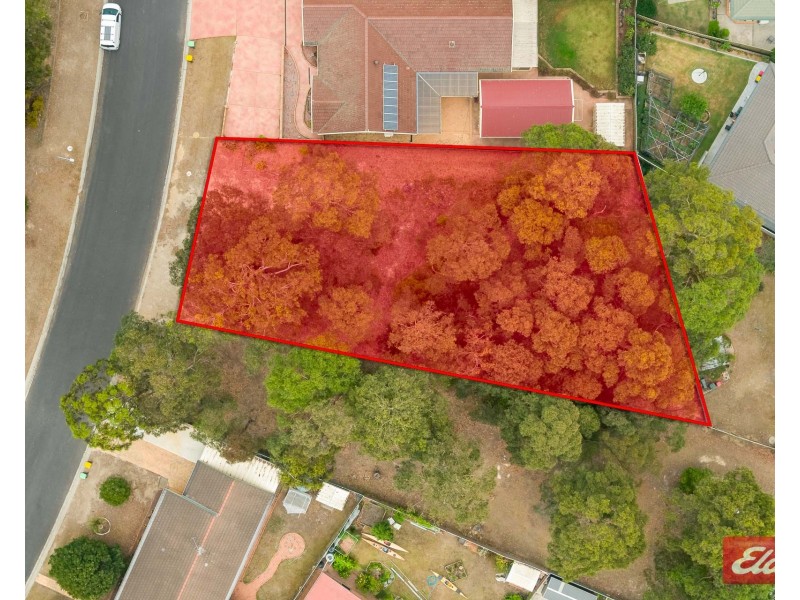 2 John Oxley Crescent, Sunshine Bay NSW 2536