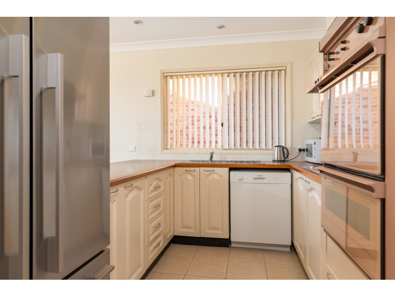 2/2 SHEILA STREET, Batehaven NSW 2536