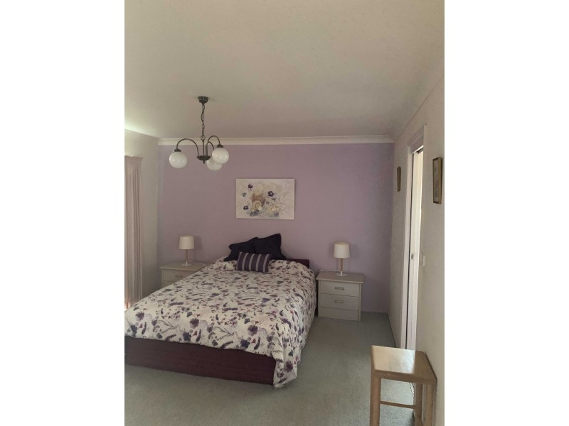 7 CALGA CRESCENT, Catalina NSW 2536