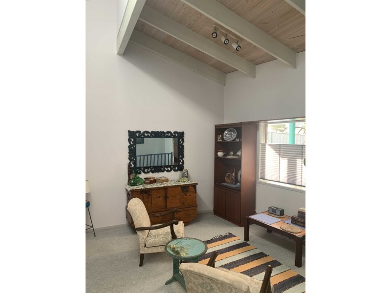 7 CALGA CRESCENT, Catalina NSW 2536