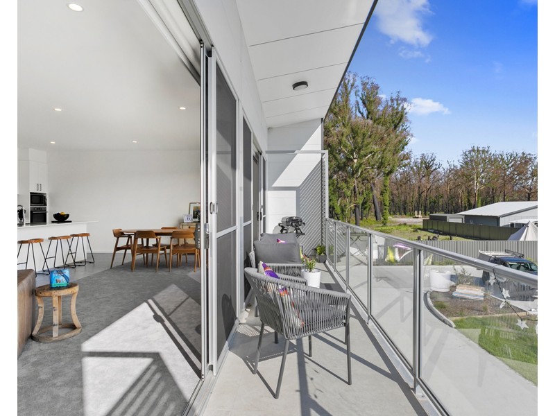 2/44 Train Street, Broulee NSW 2537